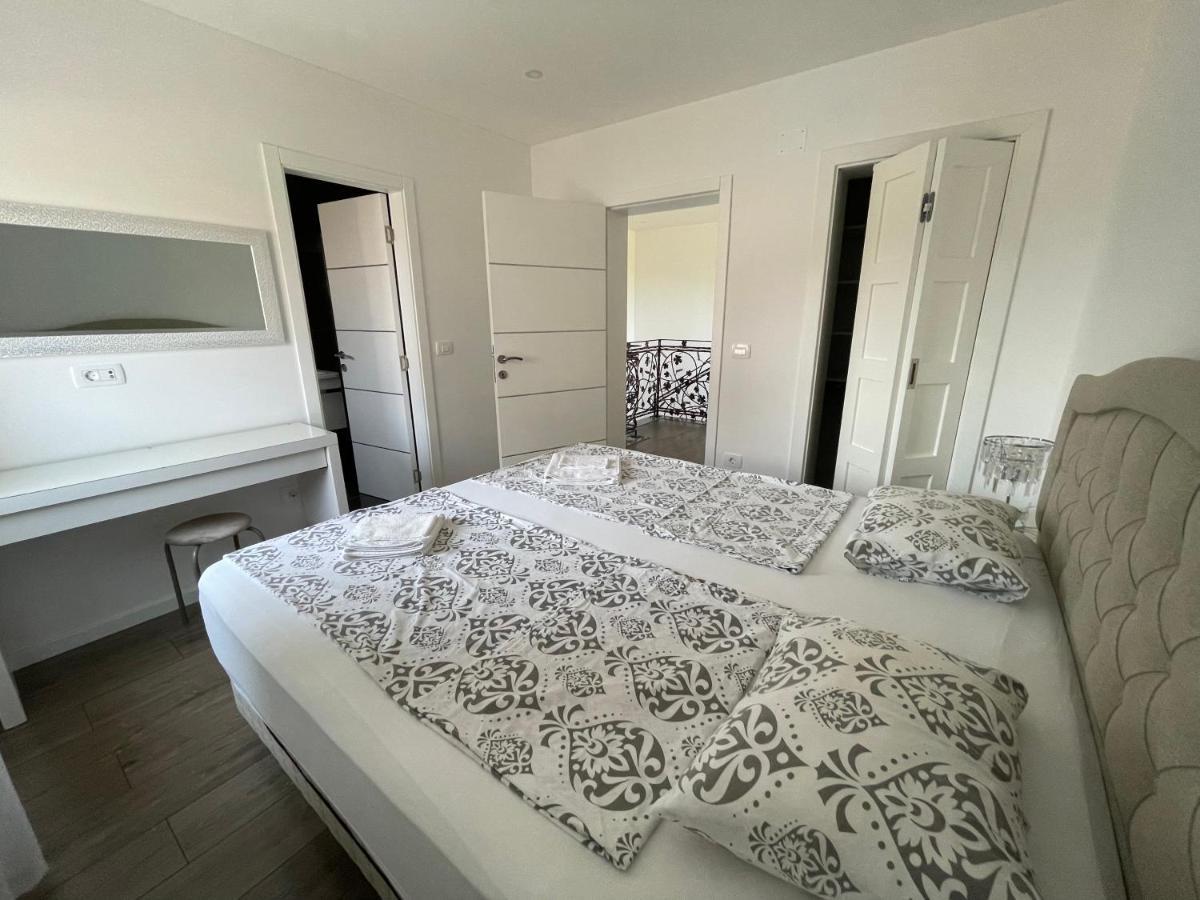 Vila Softic Azra Umag Luaran gambar
